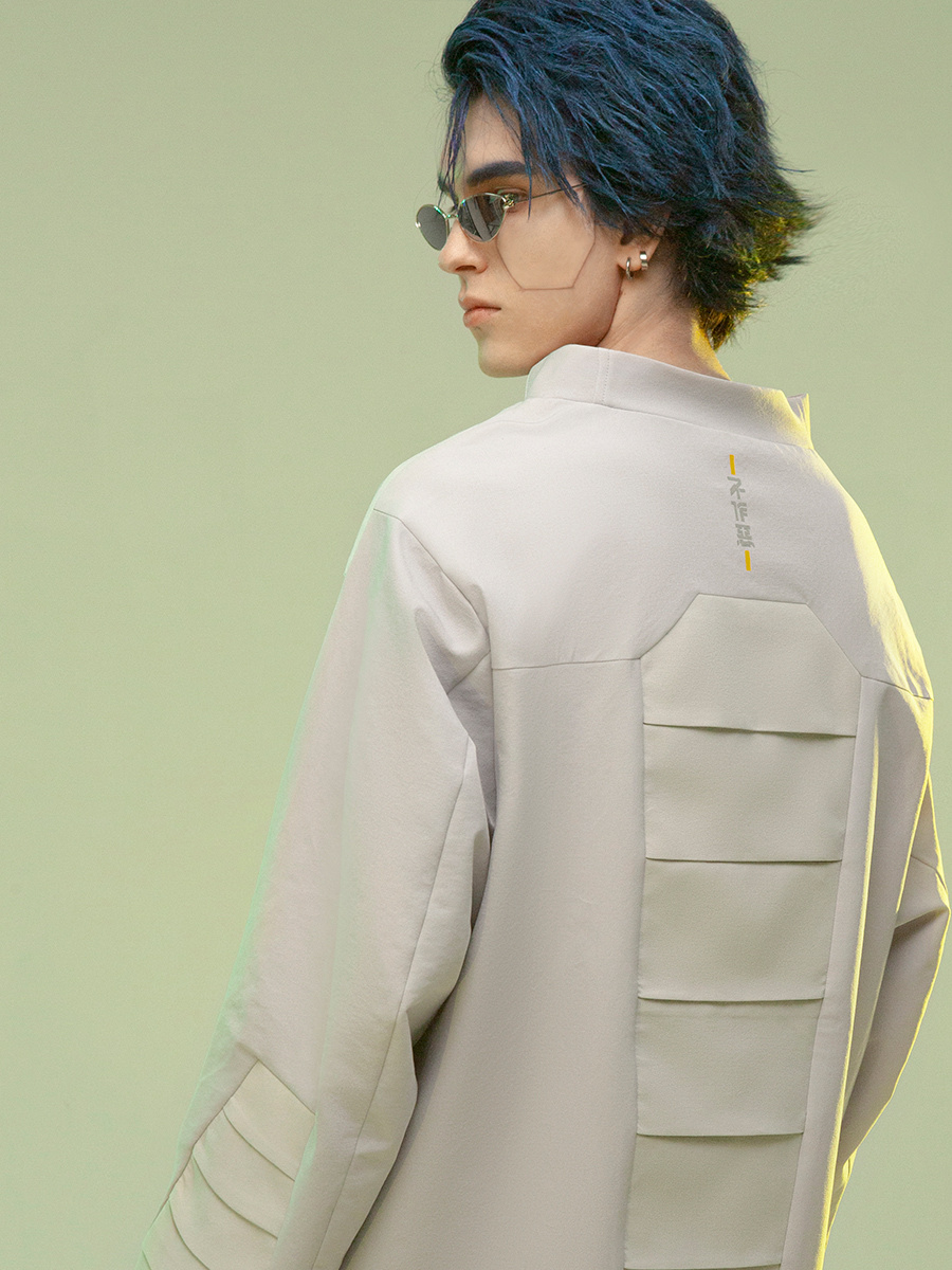 Men's And Women's Fashion Embedded Structure Vertical Cutting Pullover Coat - Image 4