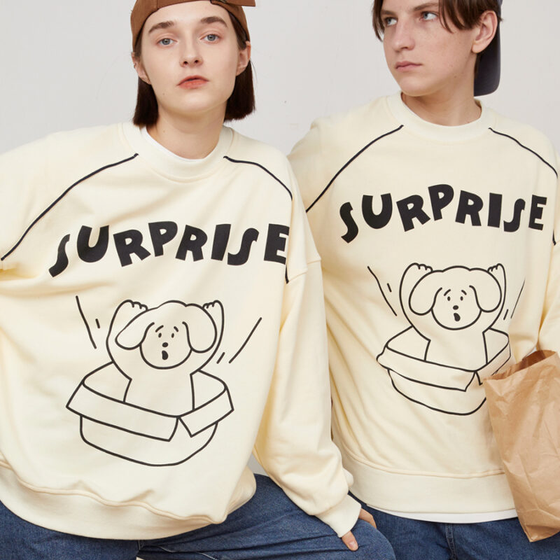 Doggy pattern crew neck top