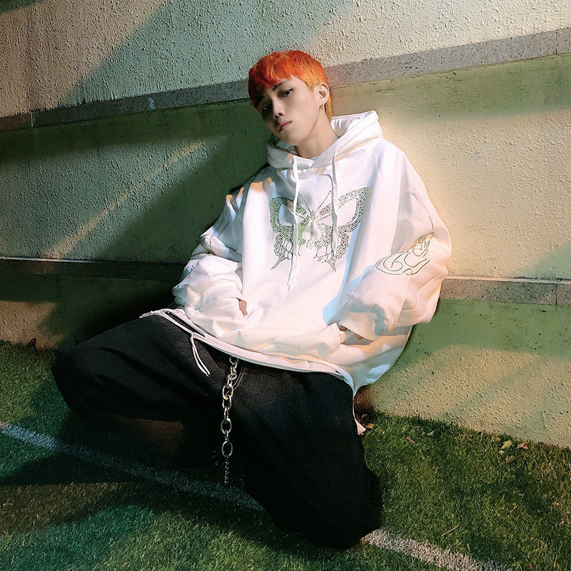 Hot diamond and cashmere hoodie - Image 4